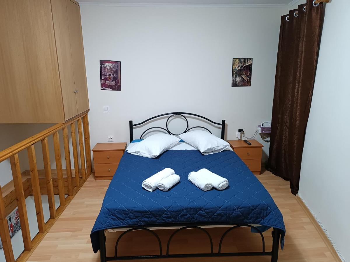 Two-Storey Maisonette Next To The Port Mantouki المظهر الخارجي الصورة