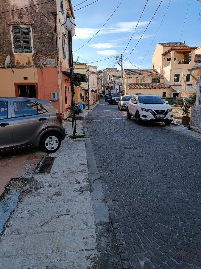 Two-Storey Maisonette Next To The Port Mantouki المظهر الخارجي الصورة